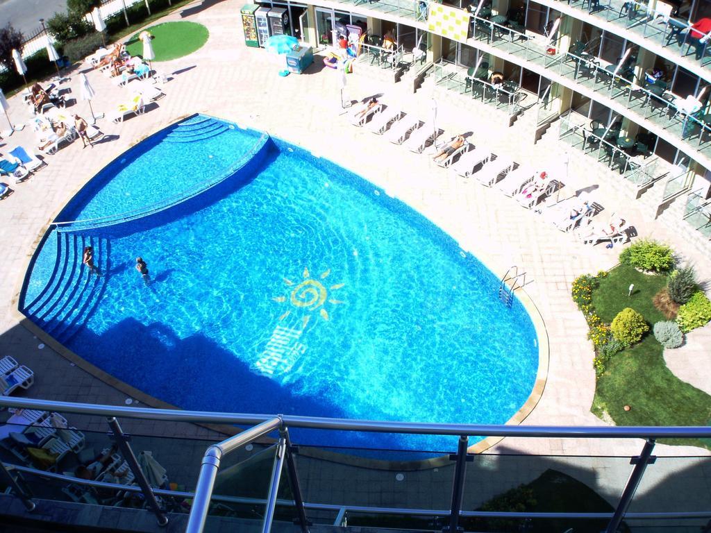 Tomi Family Apartments 阳光海滩 客房 照片